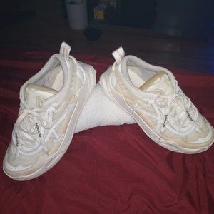 Off white odyssey 1000